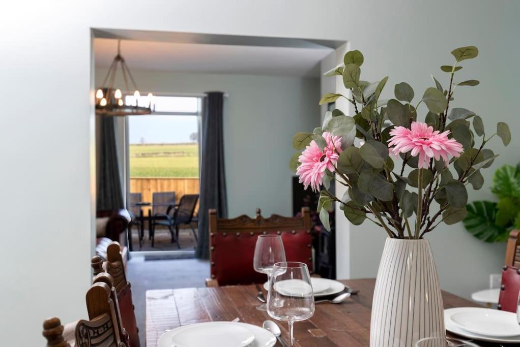 Auckland View - A Comfy & Spacious 4Bed With Views Coundon Екстериор снимка